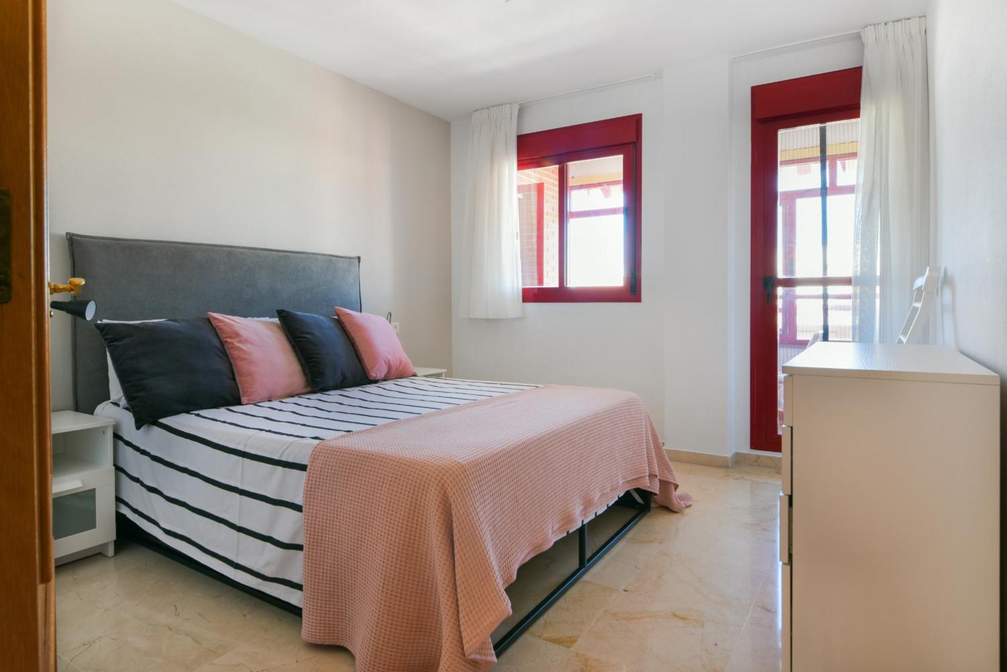 Ferienwohnung Malaga Estacion Ave Playa Exterior foto